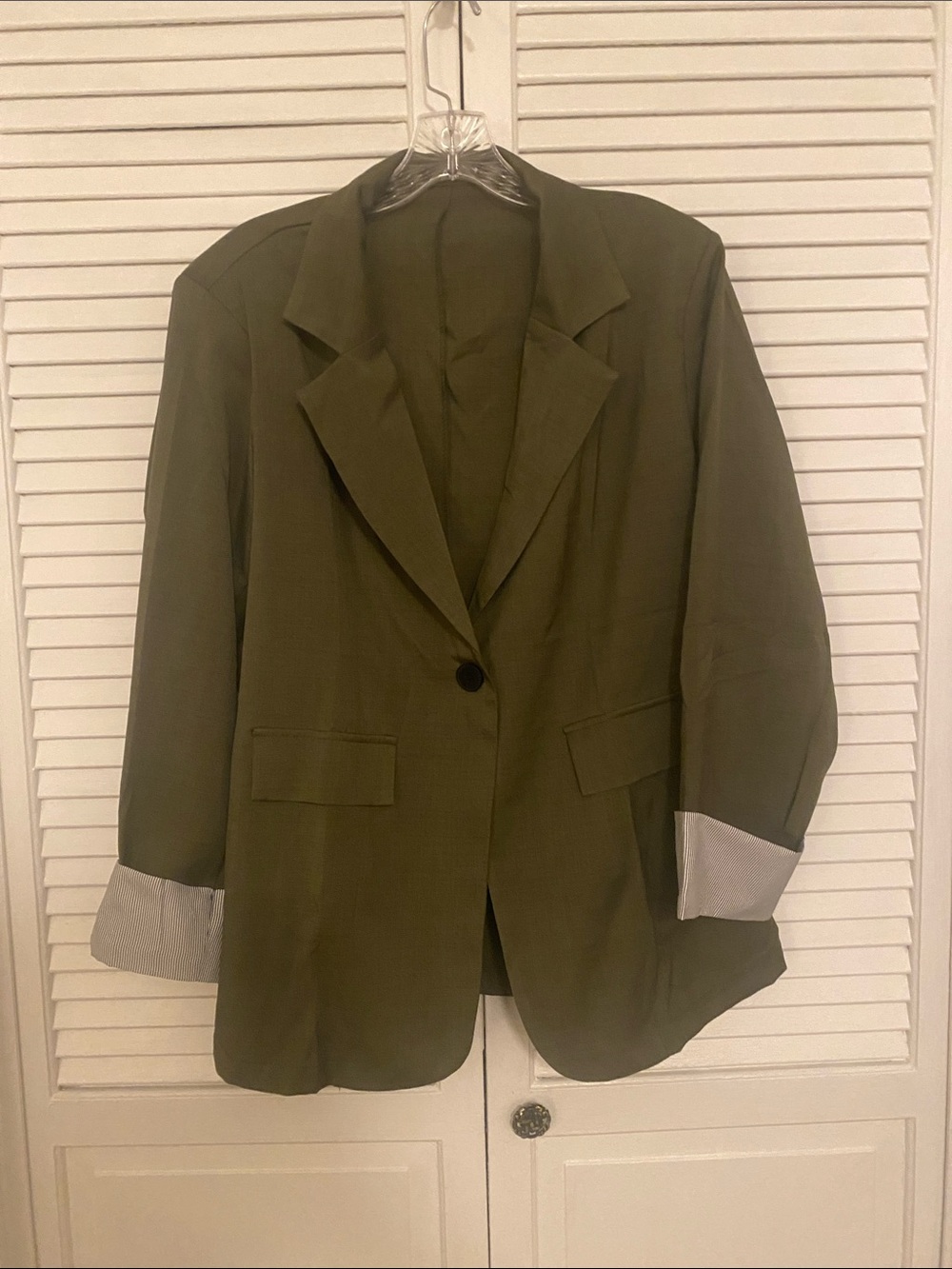 Amazon Olive Green Women's Single-Button Blazer